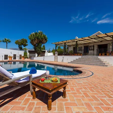 מלון Cortijo Boutique 3*