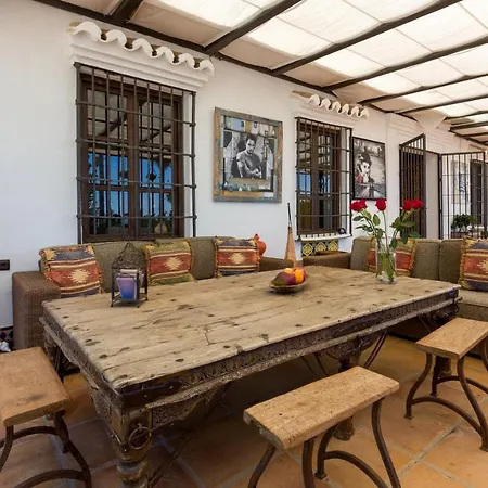 Готель Cortijo Boutique 3*